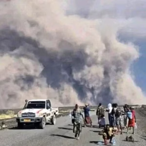 Afar volcano erupts, blasting smoke 14 km high across the Red Sea